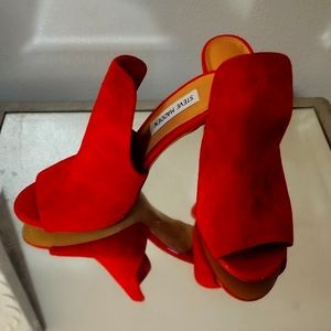 Size 6 Steve Madden heels